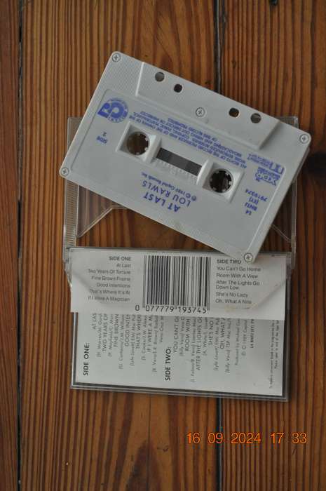 Lou Rawls - At Last (Cassette)