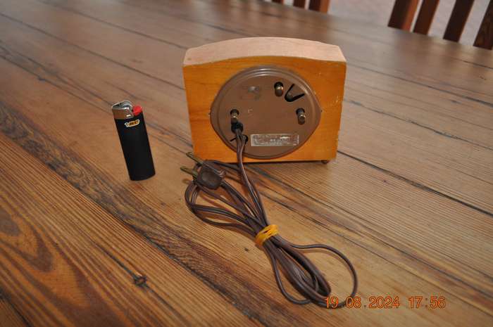 Vintage 1950s Westclox Sheraton Electric Clock