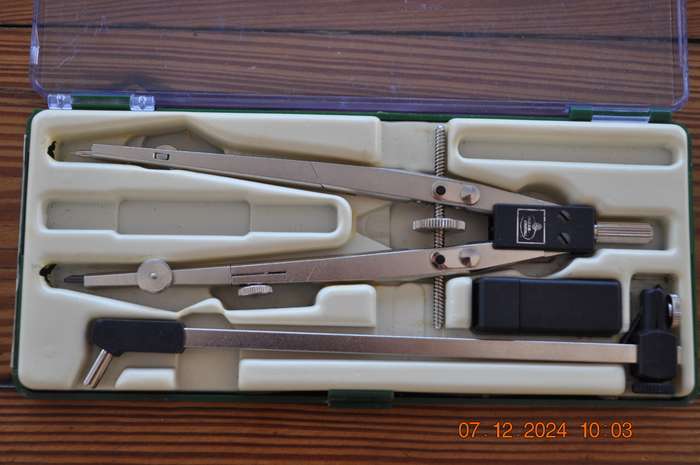 Vintage Faber Castell Automatic Bow