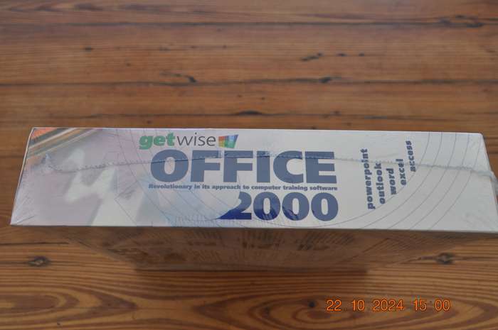 Microsoft Office 2000 Software Suite