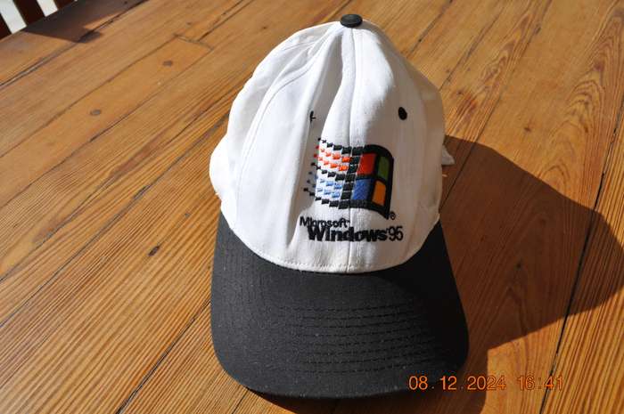 Vintage Microsoft Windows 95 Baseball Cap