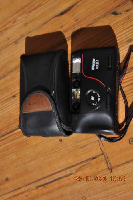 Nikon RF10 35mm Film Camera
