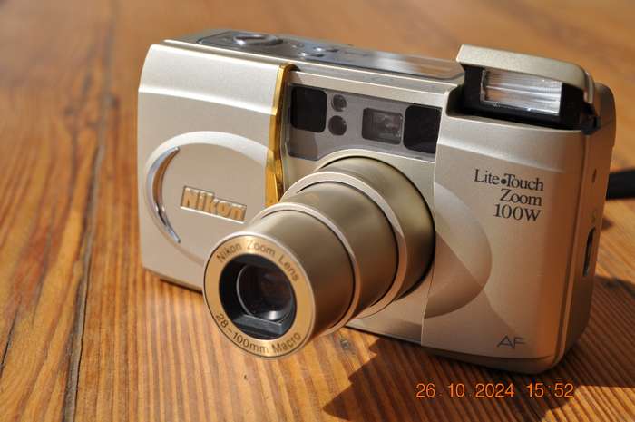 Nikon Lite Touch Zoom 100W AF