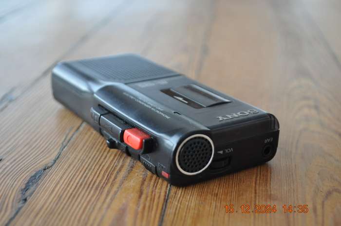 Sony Micro Cassette Recorder (not working)