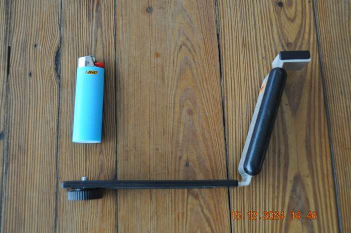 Vintage Camera Flash Grip