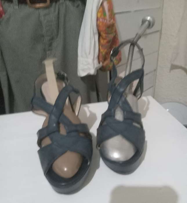 Ladies Shoes