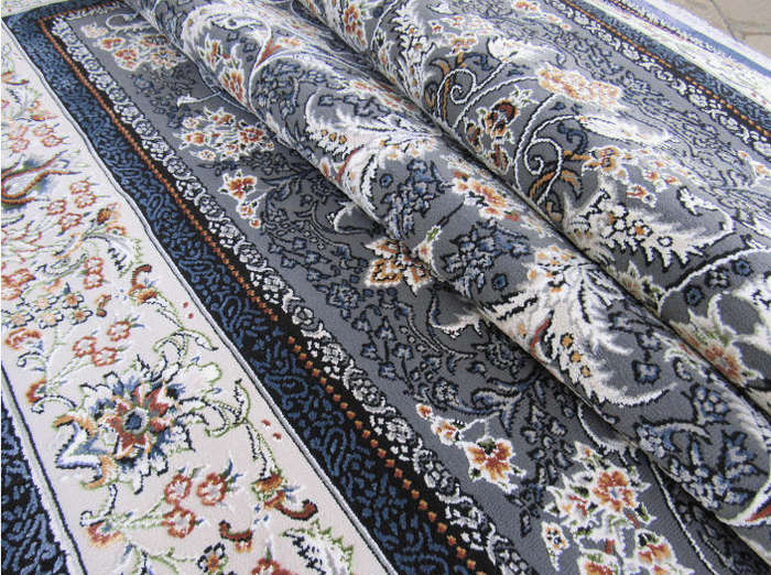 Beautiful , Modern Traditional Premium Rug