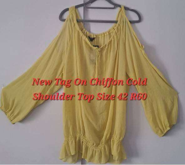 Chiffon Cold Shoulder Top  -  Off White  - Size 42