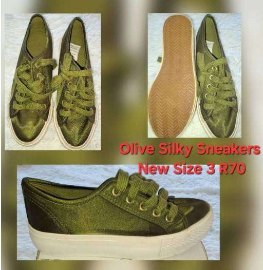 Silky Sneakers-  Olive Green -   Size 3 - Condition Like New