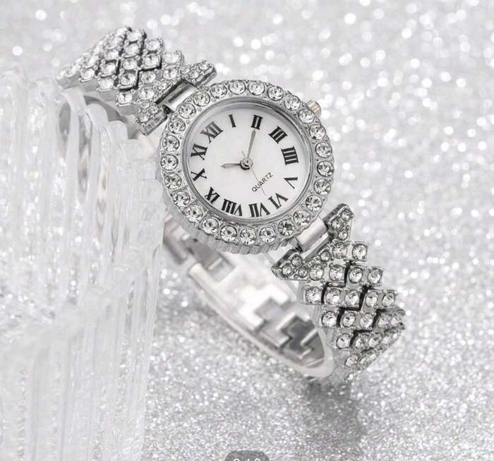 6pc decor woman Quartz Watch set