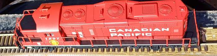 Walthers HO Scale Canadian Pacific GP9M Diesel Locomotive #1597
