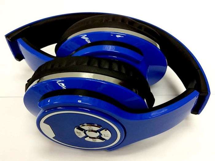 HEADPHONE Wireless Stereo Mp3 Sp-180 FM- MICROSD CARD + 3.5MM SPEAKER