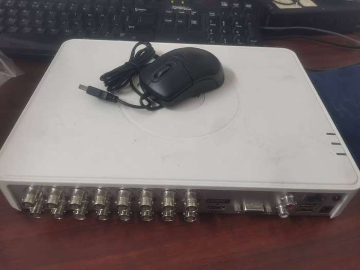 USED HIKVISION 16Ch Turbo Dvr WITH MOUSE ONLY NO BOX