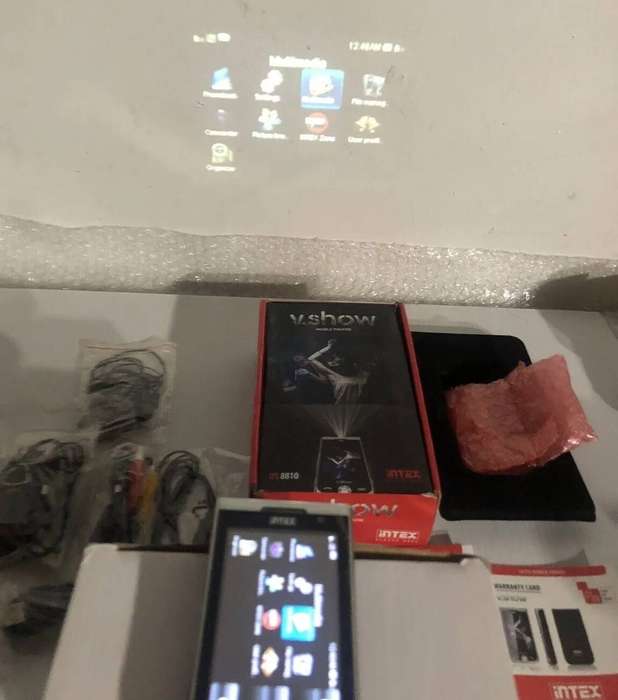 openbox Intex V.Show Mini Theatre IN 8809 Projector