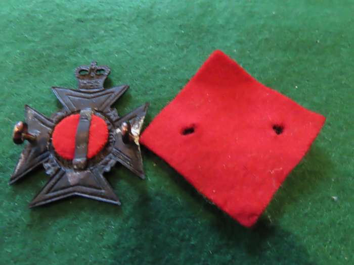 Rhodesia  - Pre U.D.I. - Royal Rhodesia Regiment Cap Badge Q/C