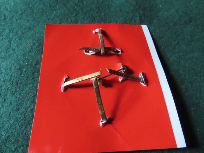 South Africa - South African Airways  - Metal Cap Badge