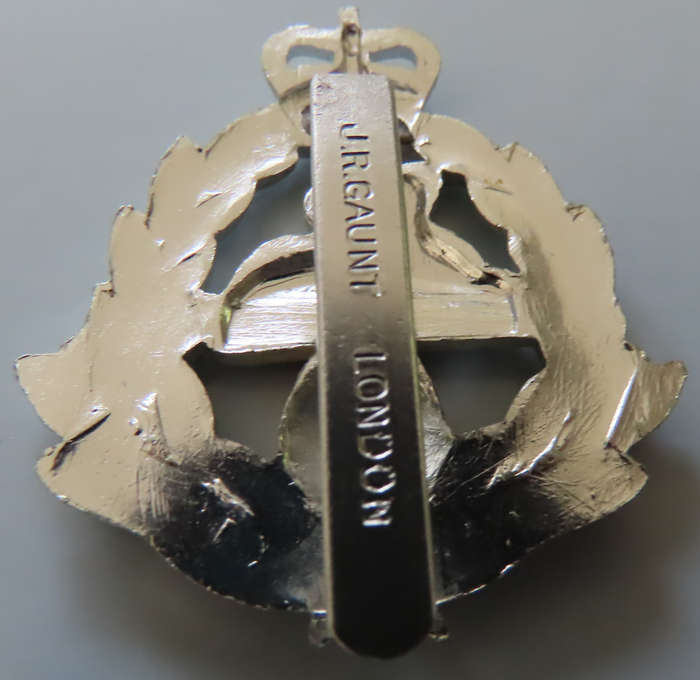 Great Britain - East Lancashire Regiment- Bi-metal Staybright Cap Badge