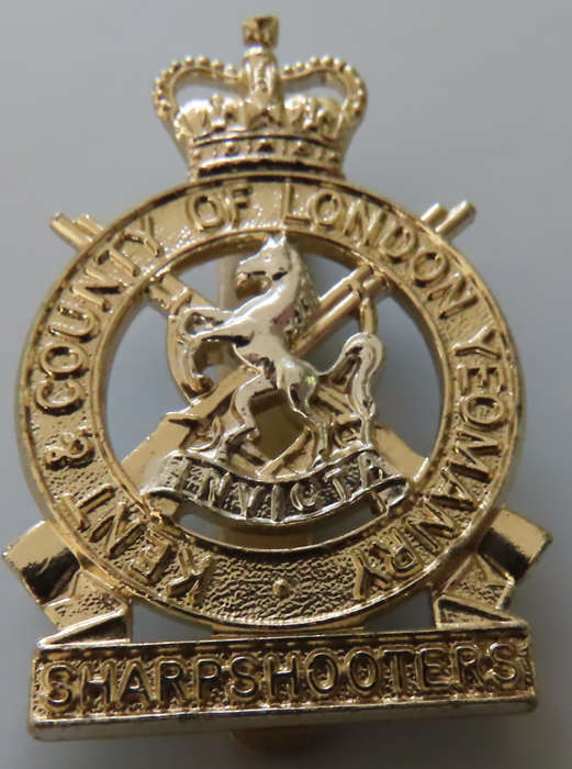 Great Britain - Kenta and County of London Yeomanry (Sharpshooters) - Bi Metal Staybrite Cap Badge