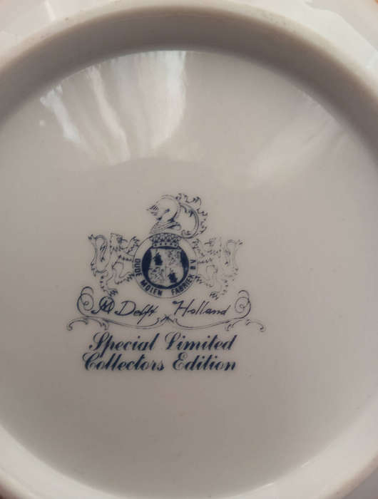 Delft, Holland- Special Limited Collector's Edition