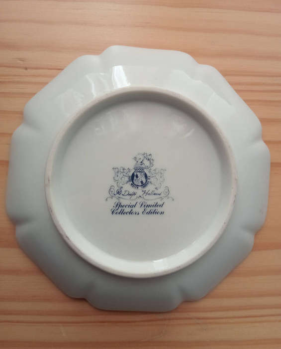 Delft, Holland- Special Limited Collector's Edition
