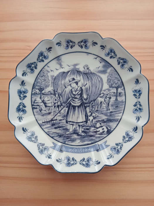 Delft, Holland- Special Limited Collector's Edition