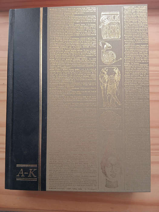 Reader's Digest Great Illustrated Dictionary,  A-Z