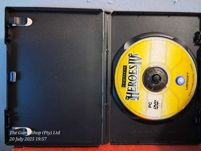 PC HEROES OF MIGHT & MAGIC IV COMPLETE