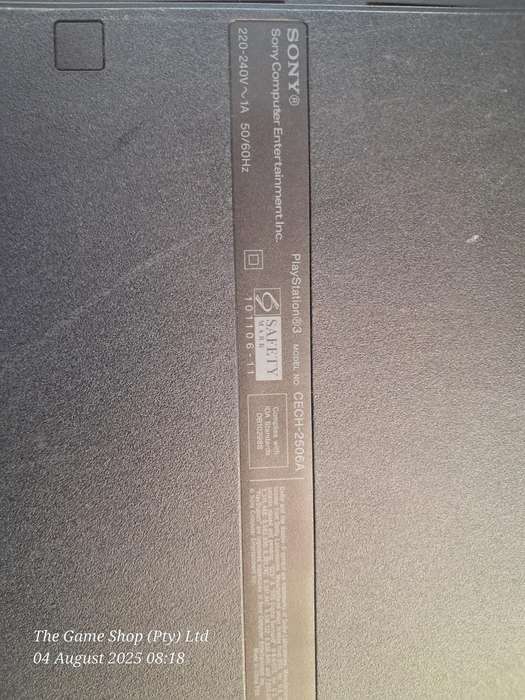 PLAYSTATION 3 CONSOLE