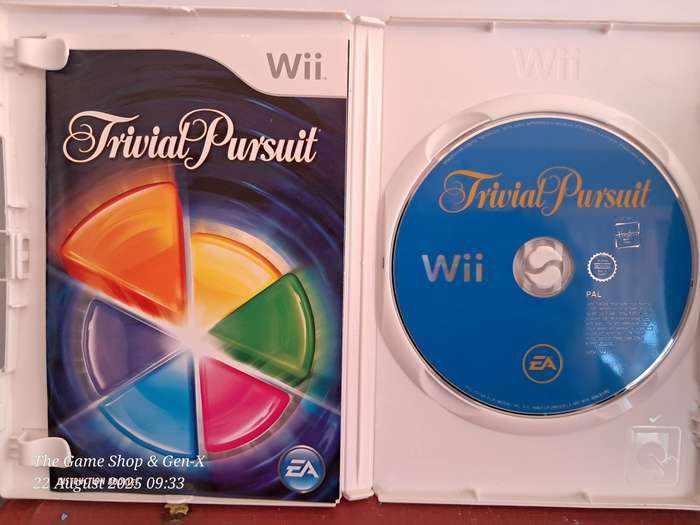 WII TRIVIAL PURSUIT + MANUAL