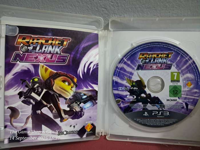 PS3 RATCHET CLANK : NEXUS + MANUAL