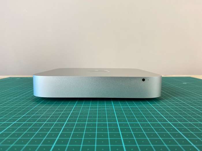 Apple Mac Mini Late 2014 | Dual Core i5 | 16GB RAM | 250GB SSD | MacOS Monterey