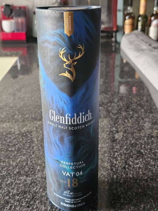Glenfiddich Perpetual Collection VAT 04 Aged 18 Years