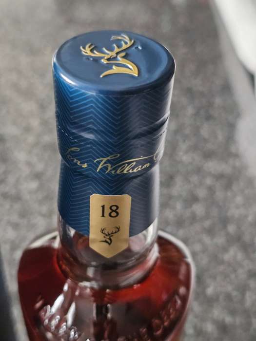 Glenfiddich Perpetual Collection VAT 04 Aged 18 Years