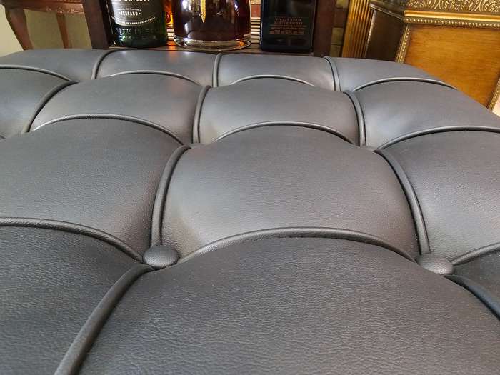 Footstool/Chair