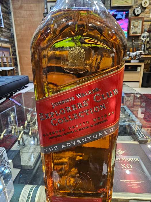 Johnnie Walker Explorer's Club Collection The Adventurer Blended Scotch Whisky