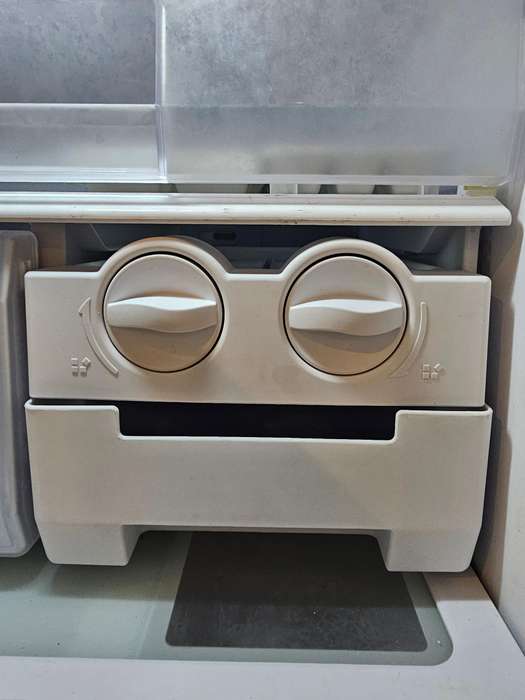 Samsung RZ80EEIS Freestanding Upright freezer