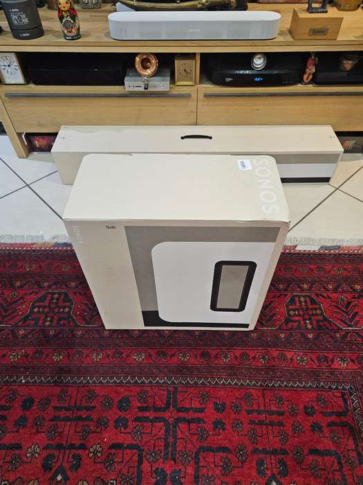 Sonos Gen 3 Smart Wireless Subwoofer - White.