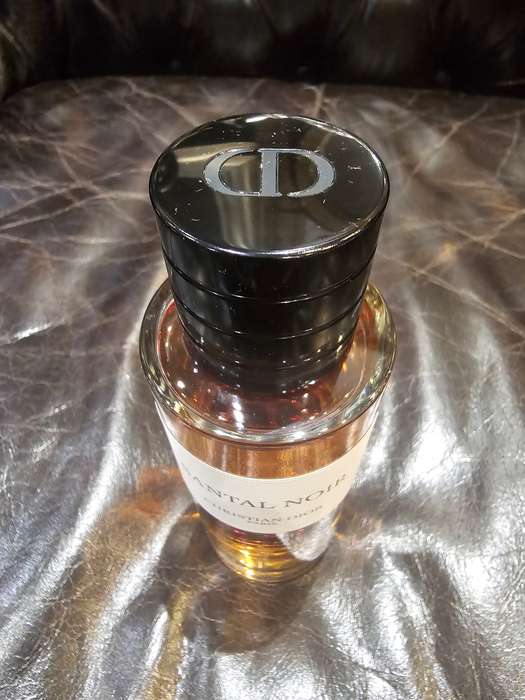 Christian Dior Santal Noir Perfume
