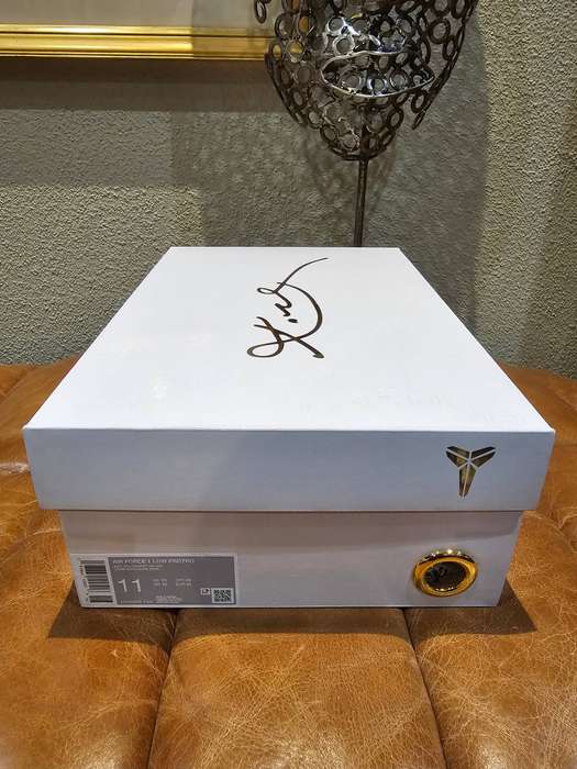 Nike Air Force 1 Low Protro Kobe Bryant Sneakers