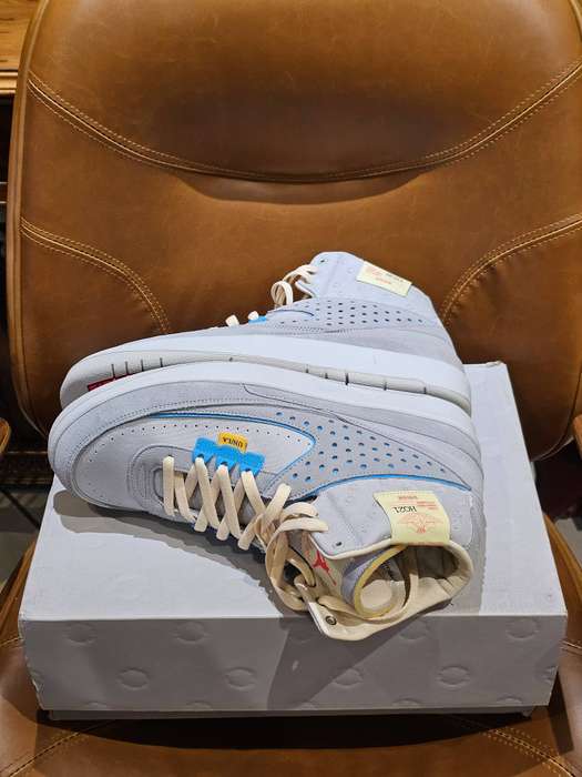 Air Jordan 2 UNION LA Grey Fog Sneakers
