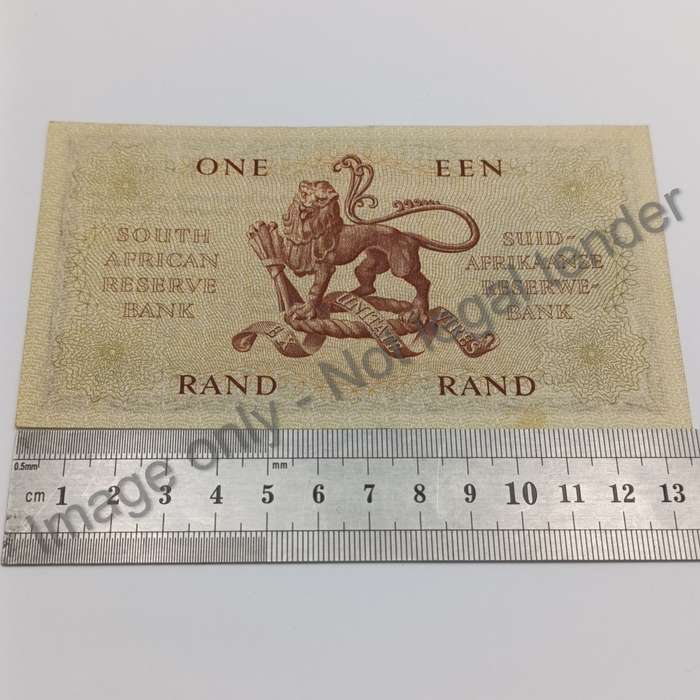 MH de Kock Banknote One Rand 1961 uncirculated with creases