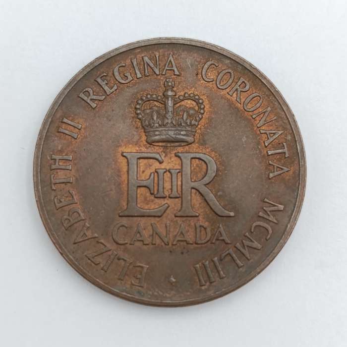 Canadian Elizabeth 2 coronation medal - Excellent condition
