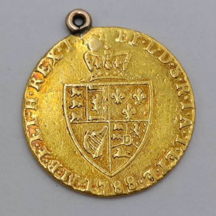Britain 1788 George 3 gold half guinea - with mounting