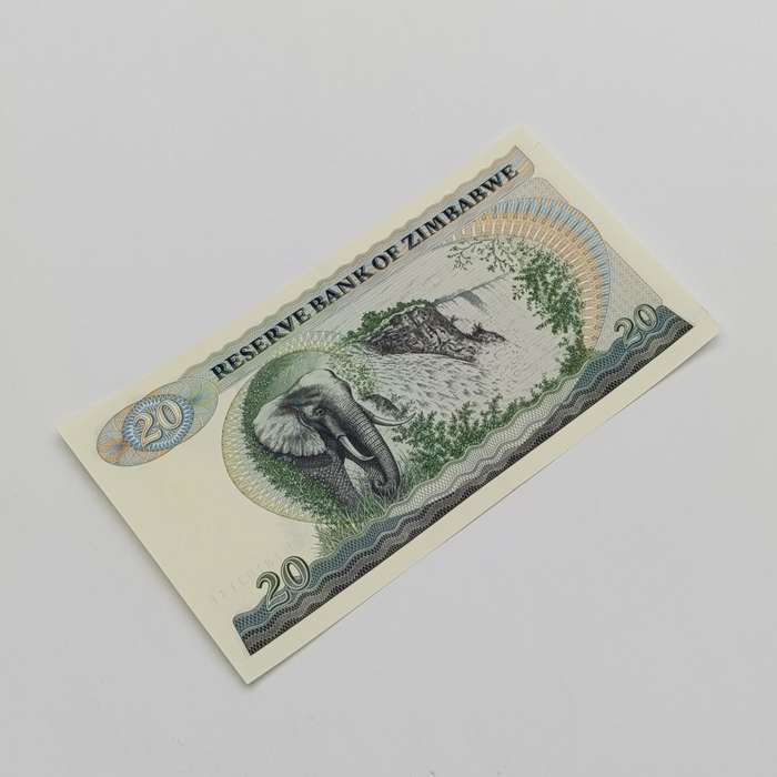 Zimbabwe 1994 Harare $20 Pick 4d pair of uncirculated banknotes with consecutive numbers