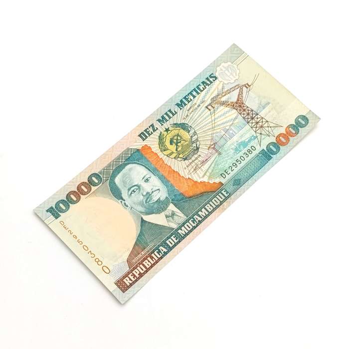 Mozambique banknote 10 000 Meticais 1991 - (P-137) uncirculated