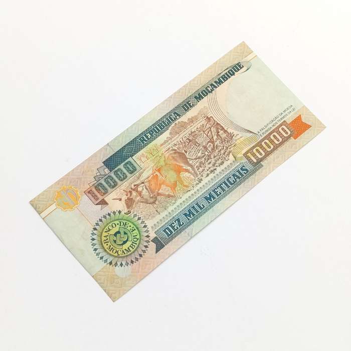 Mozambique banknote 10 000 Meticais 1991 - (P-137) uncirculated