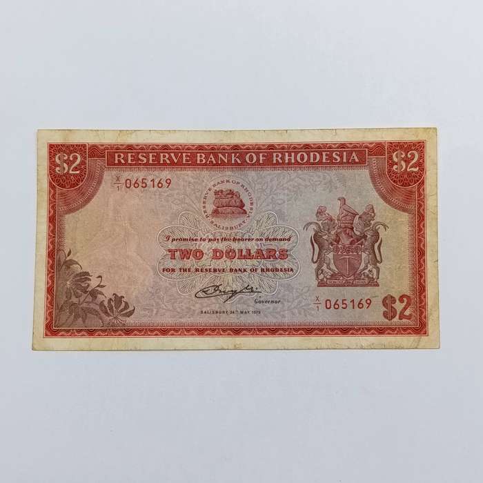 Rhodesia Two dollars banknote 24 May 1979 circulated - dirty back