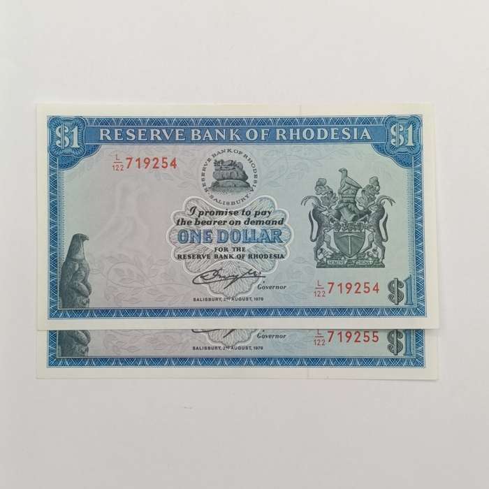 Rhodesia one dollar banknotes 2 August 1979 pair of uncirculated notes with consecutive numbers