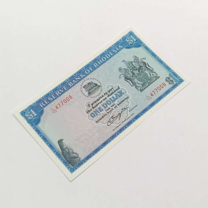 Rhodesia One dollar banknotes 2 August 1979 Pair of consecutive numbered uncirculated notes