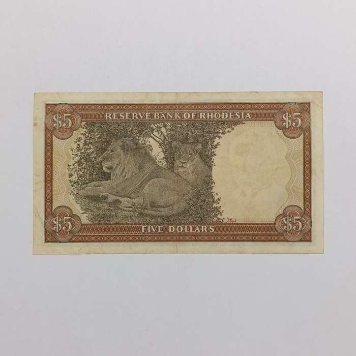 Rhodesia Five dollars banknote 16 October 1972 condition - XF